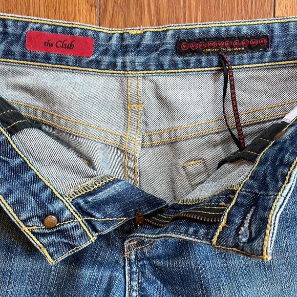 Adriano Goldschmied Shorts - Picture 3 of 6